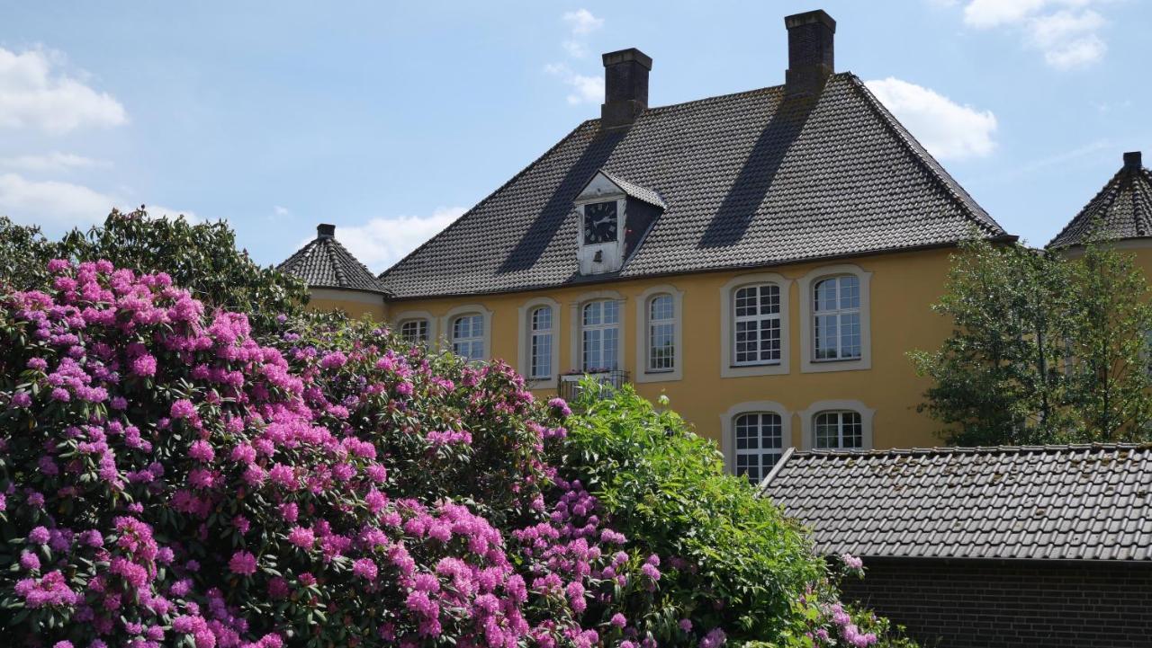 Hotel Schloss Diepenbrock Bocholt Esterno foto